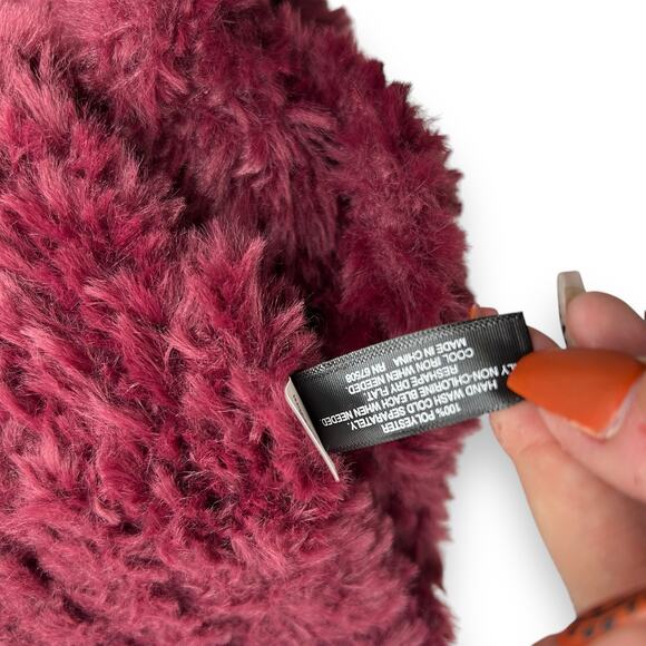 NEW INC International Concepts Red Fluffy Faux Fur Scarf Cranberry Cozy - Picture 12 of 16